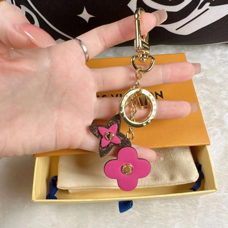 Louis Vuitton Keychains Refined 266995