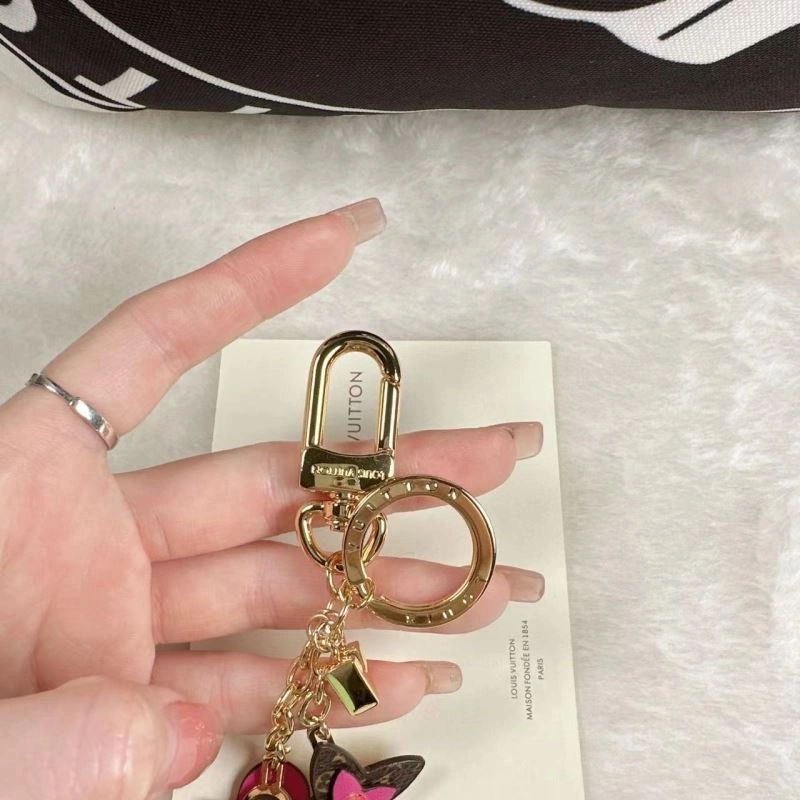 Louis Vuitton Keychains Refined 266995