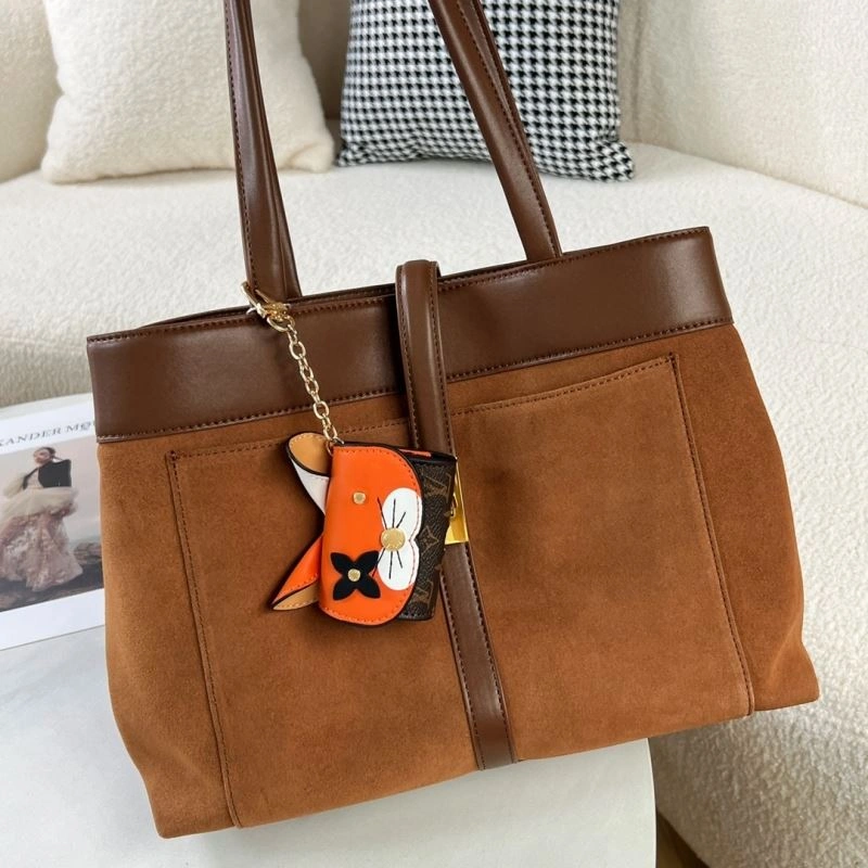 FreshLook Louis Vuitton Keychains 267011