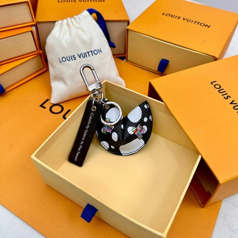 Louis Vuitton Keychains TimelessDesign 267015