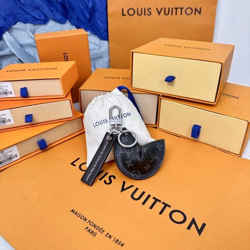 Louis Vuitton Keychains Premium 266986