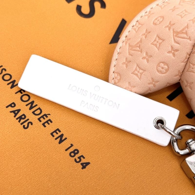 Louis Vuitton Keychains Popular 266988