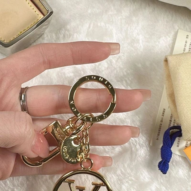 Neat Louis Vuitton Keychains 266964