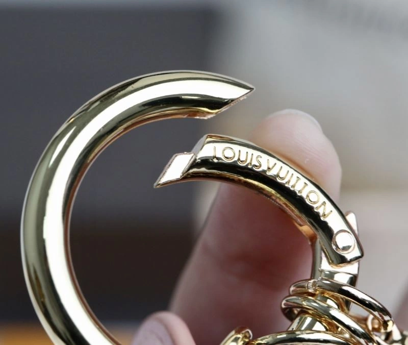 Casual Louis Vuitton Keychains 266953