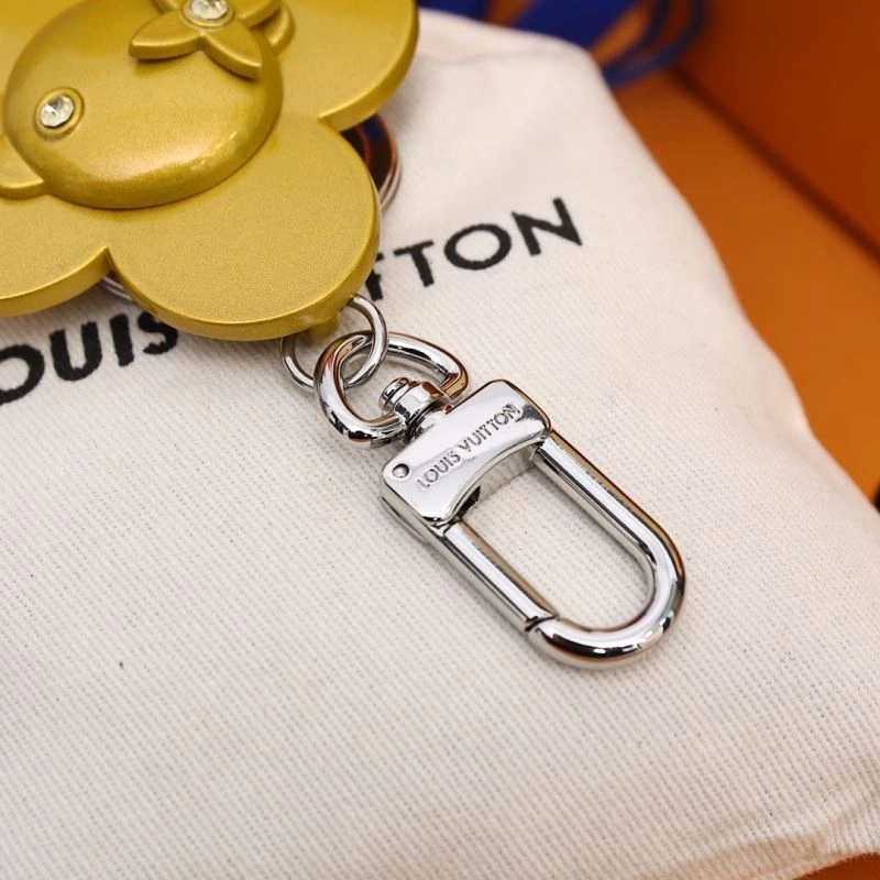 ModernLook Louis Vuitton Keychains 266961