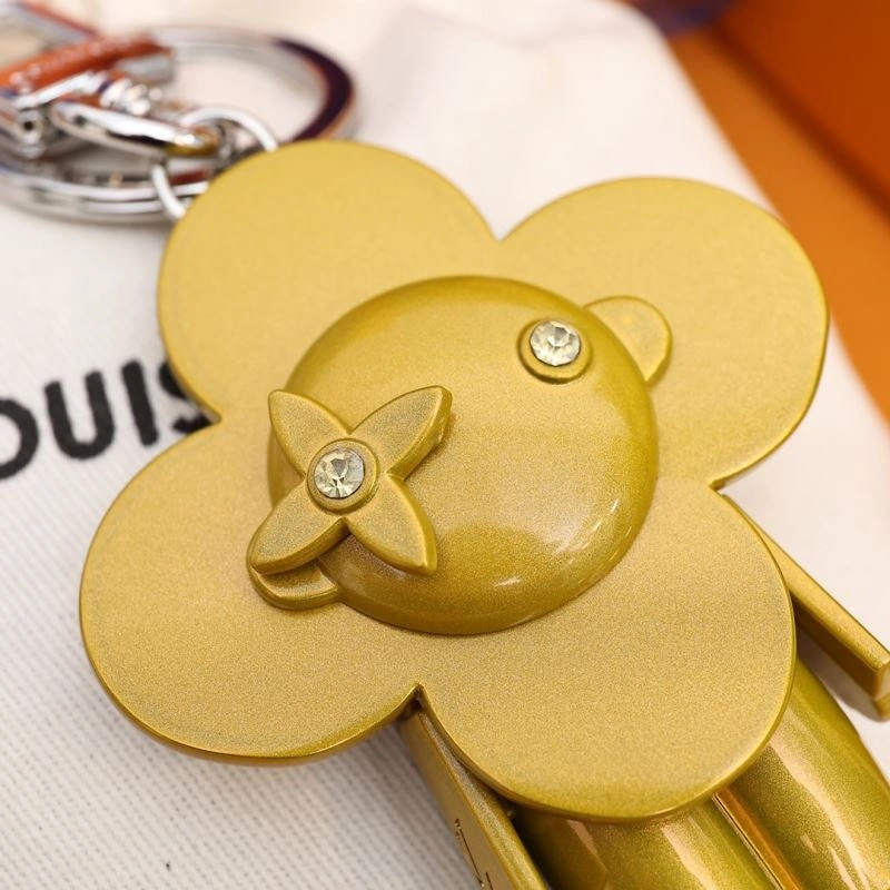 ModernLook Louis Vuitton Keychains 266961