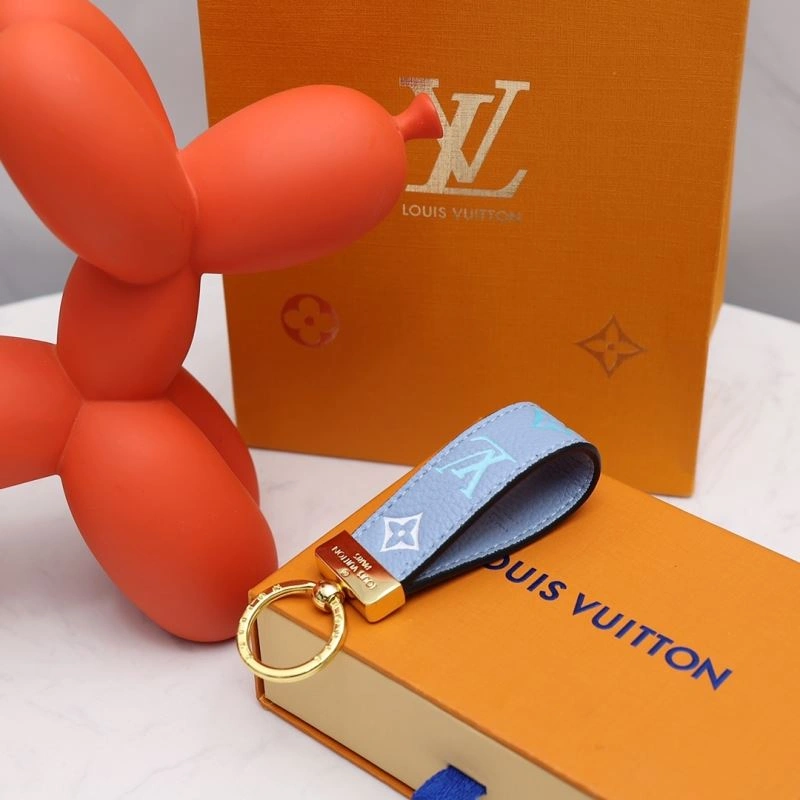 OnTrend Louis Vuitton Keychains 266949