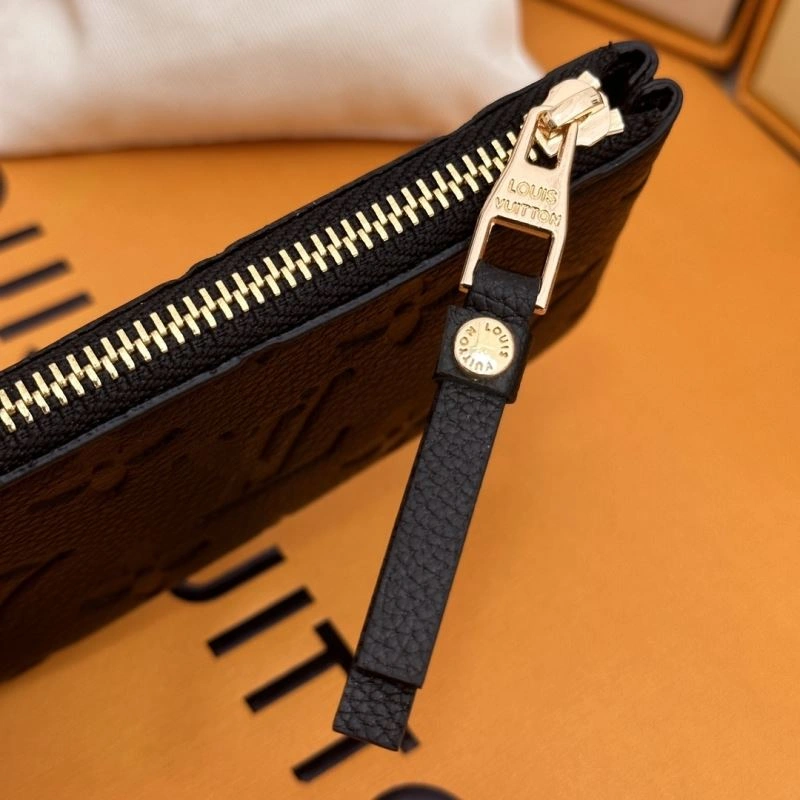 Louis Vuitton Keychains Sustainable 265009