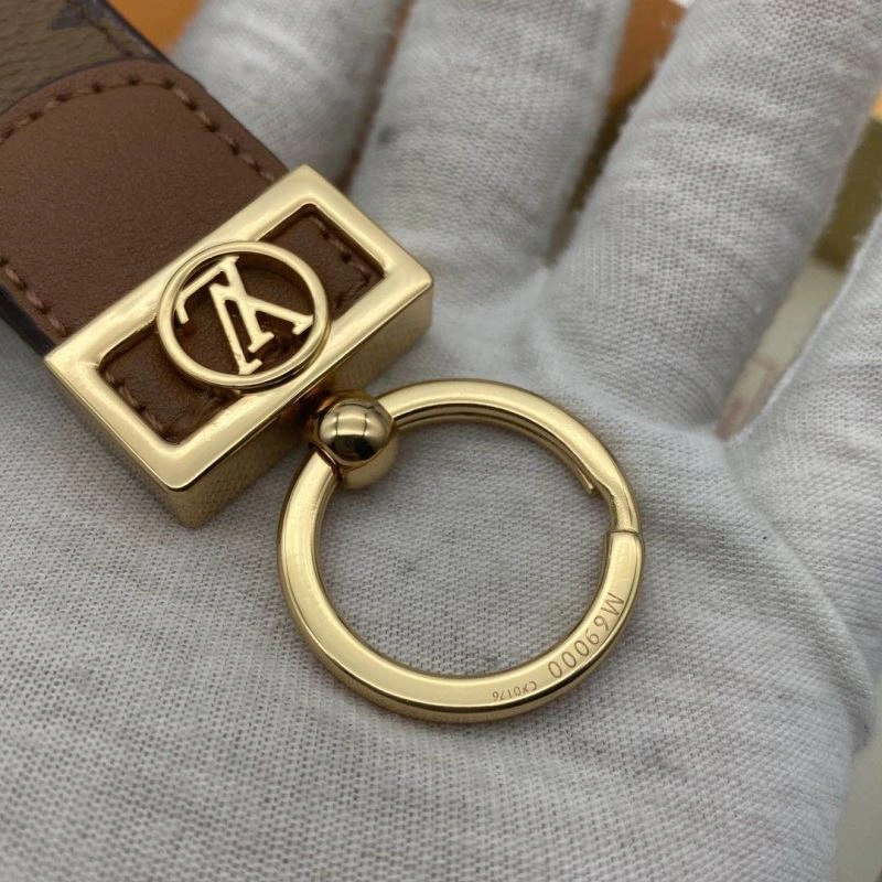 Louis Vuitton Keychains Stretchable 266935