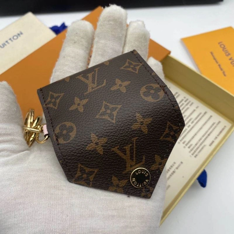 Louis Vuitton Keychains Sustainable 266930