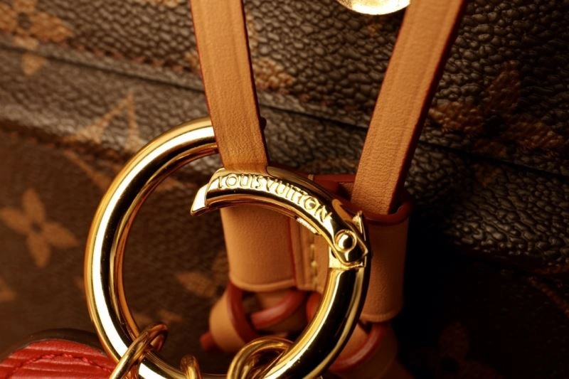 Louis Vuitton Keychains Supportive 266932