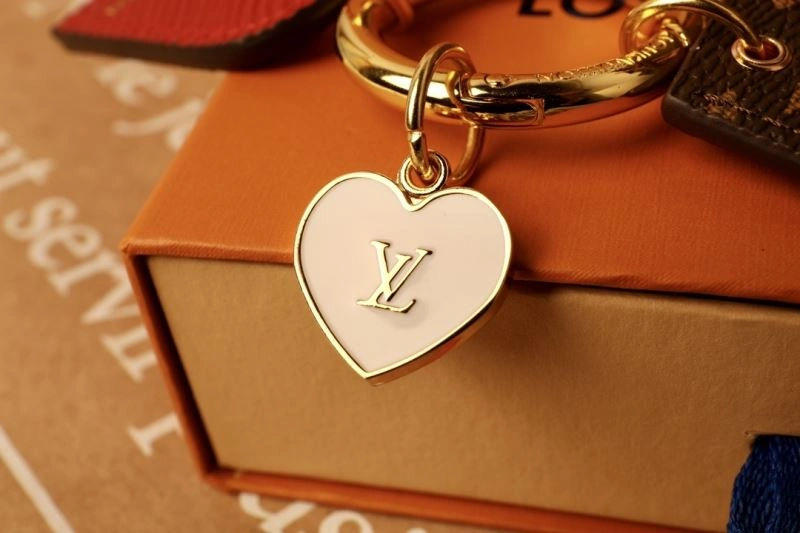 Louis Vuitton Keychains Supportive 266932