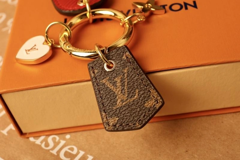 Louis Vuitton Keychains Supportive 266932