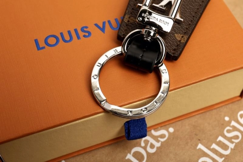 WrinkleFree Louis Vuitton Keychains 266909