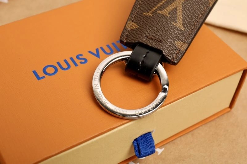 WrinkleFree Louis Vuitton Keychains 266909