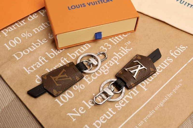 WrinkleFree Louis Vuitton Keychains 266909
