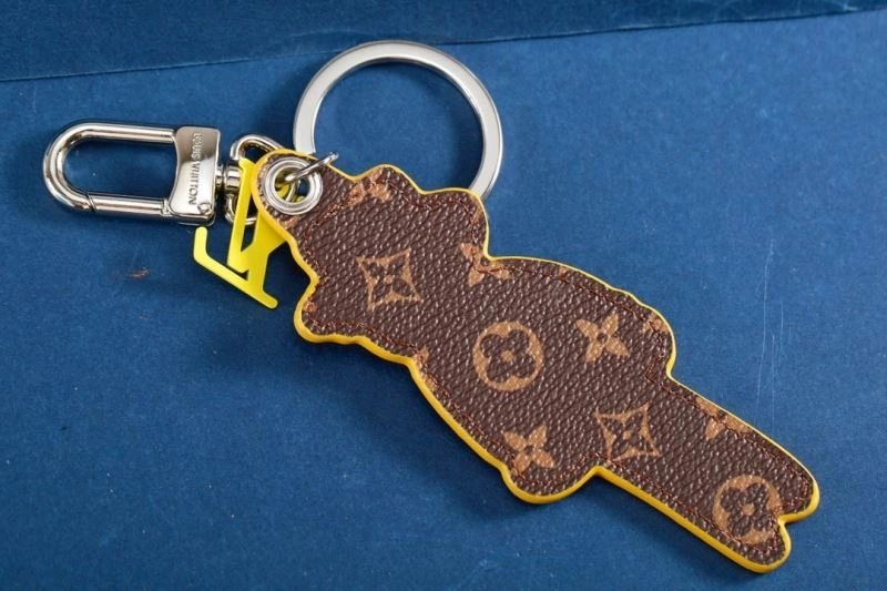 OnTrend Louis Vuitton Keychains 266900