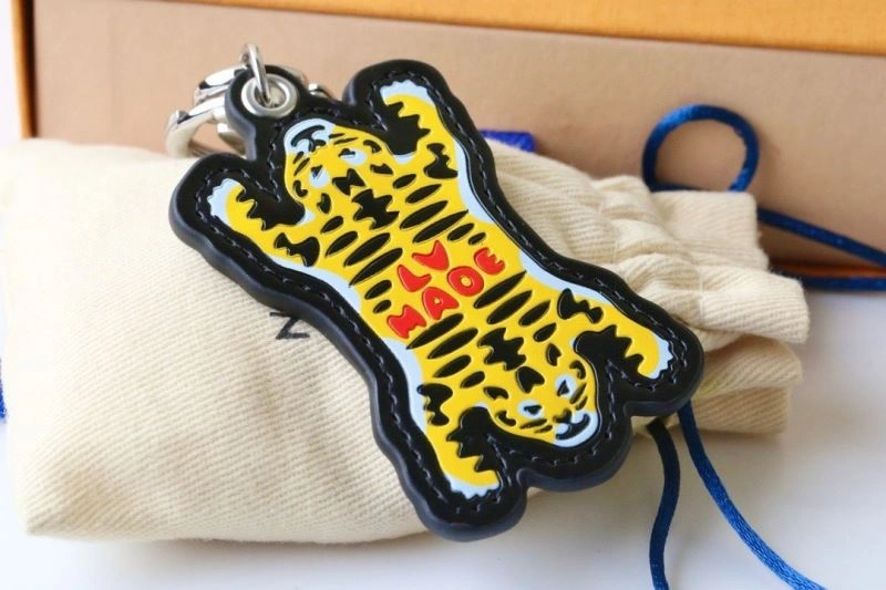 Louis Vuitton Keychains Sophisticated 266889