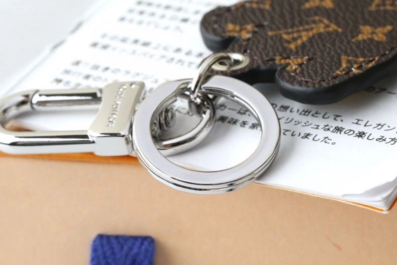 Louis Vuitton Keychains Sophisticated 266889