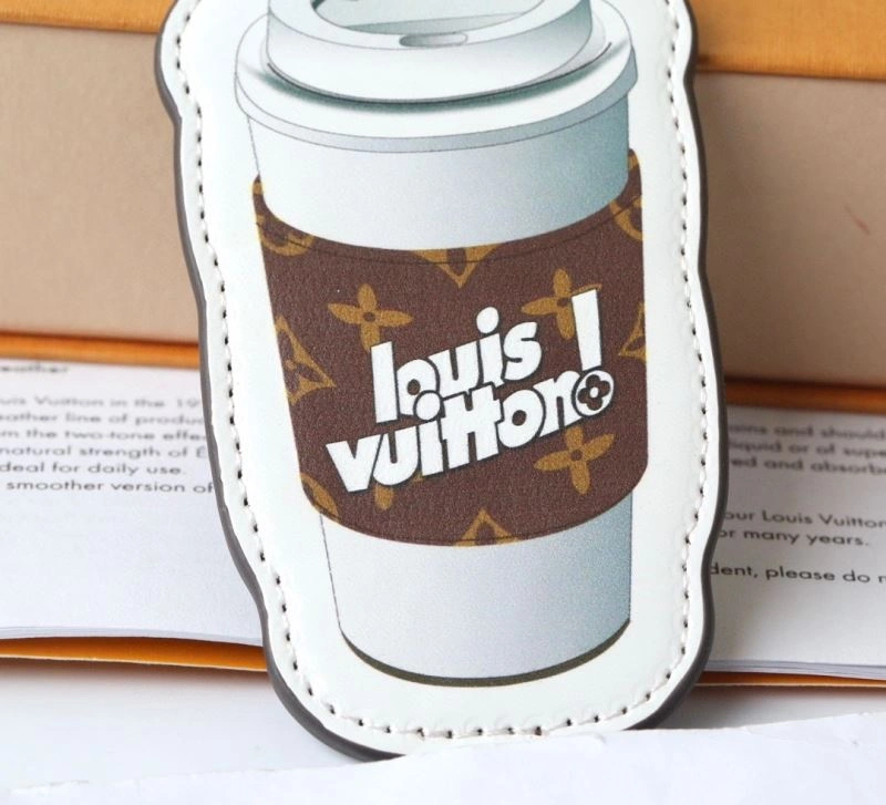 Louis Vuitton Keychains ModernLook 266869