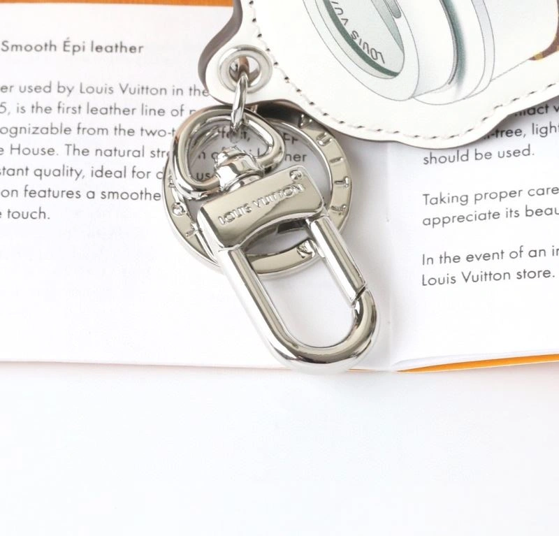 Louis Vuitton Keychains ModernLook 266869