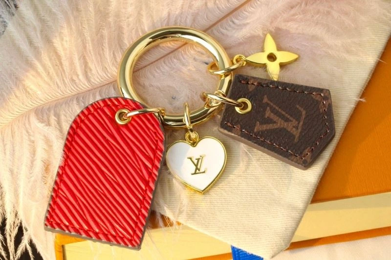 Louis Vuitton Keychains Youthful 266893