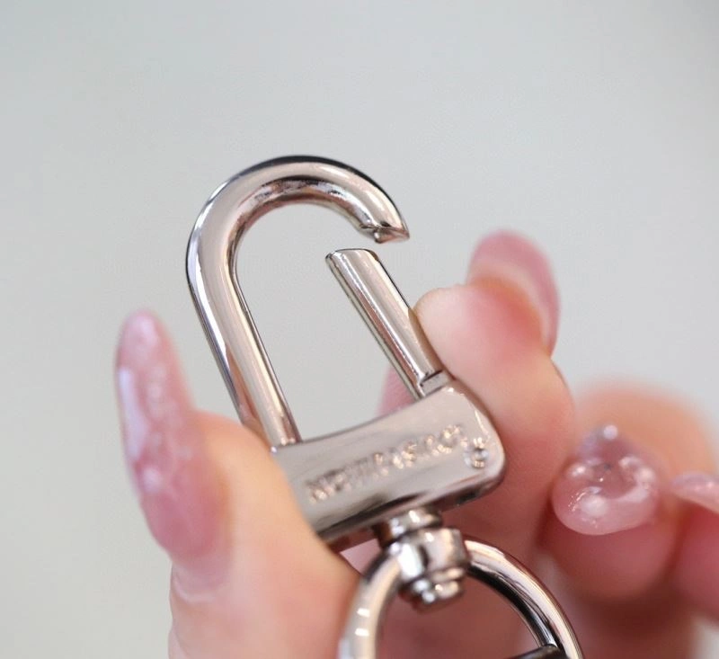 Louis Vuitton Keychains Fashionable 266878