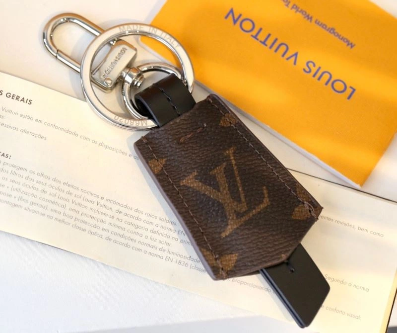 Louis Vuitton Keychains Stretchable 266870