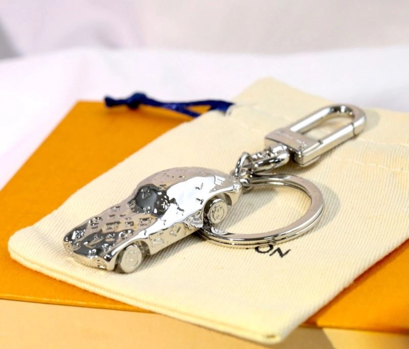 Louis Vuitton Keychains Flexible 266898