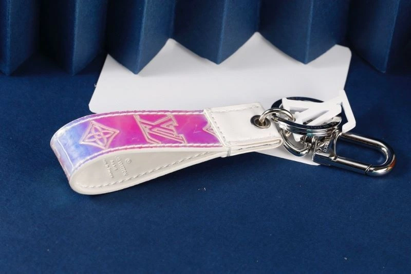 EasyMatch Louis Vuitton Keychains 266894