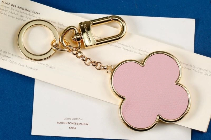 UrbanStyle Louis Vuitton Keychains 266892