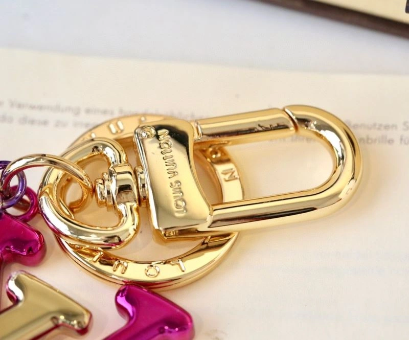 Louis Vuitton Keychains Casual 266862