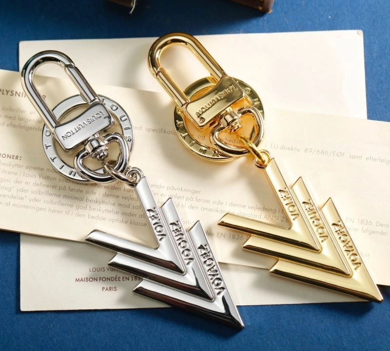 WrinkleFree Louis Vuitton Keychains 266858