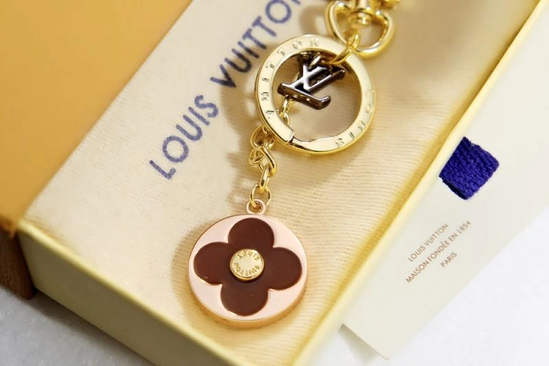 Louis Vuitton Keychains Bold 266856