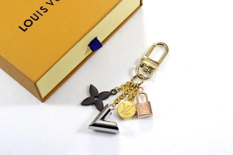 Louis Vuitton Keychains UrbanChic 266859