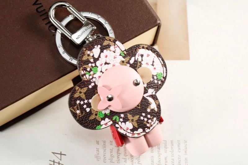 TimelessDesign Louis Vuitton Keychains 266844