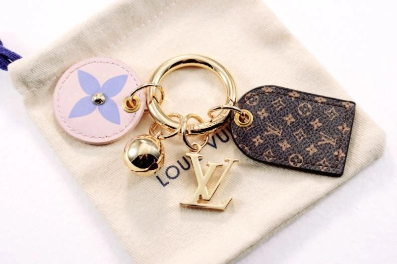 Louis Vuitton Keychains Unique 266822