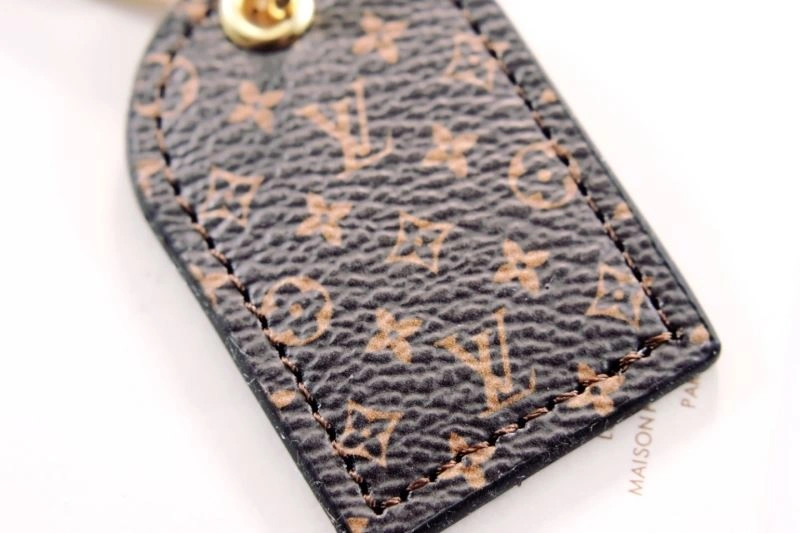 Louis Vuitton Keychains Unique 266822