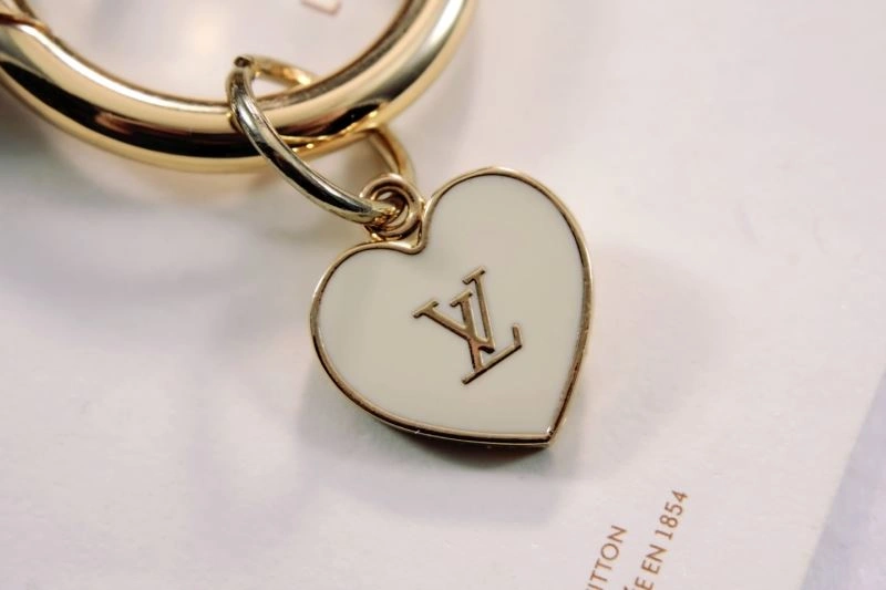 Louis Vuitton Keychains Seasonal 266823