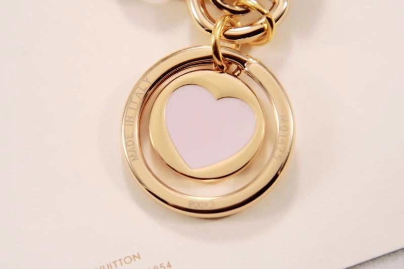 Attractive Louis Vuitton Keychains 266821