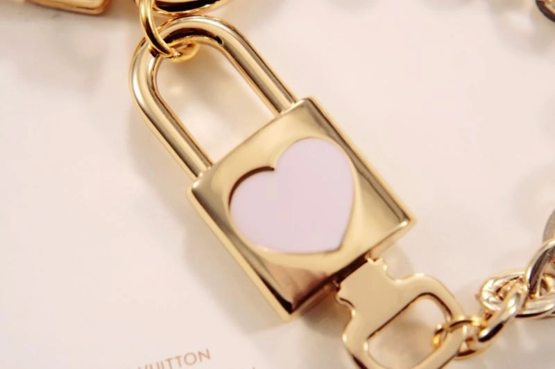 Louis Vuitton Keychains RelaxedFit 264962