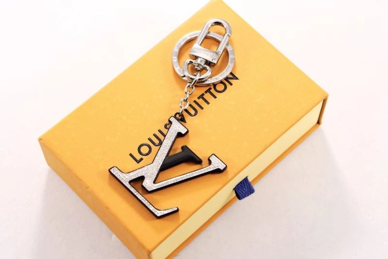 ZeroBulk Louis Vuitton Keychains 266820