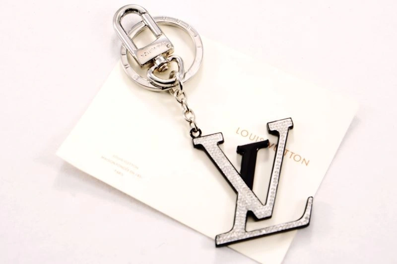 ZeroBulk Louis Vuitton Keychains 266820