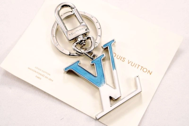TechFriendly Louis Vuitton Keychains 266803