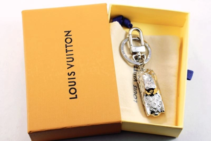 Louis Vuitton Keychains Youthful 266792