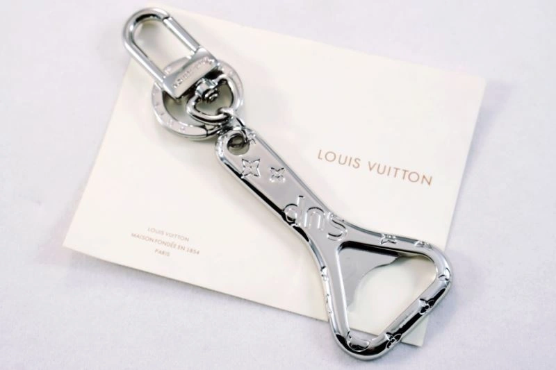 Refined Louis Vuitton Keychains 266819