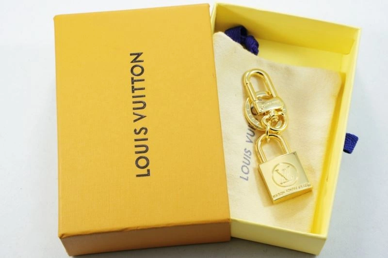 Tailored Louis Vuitton Keychains 266816