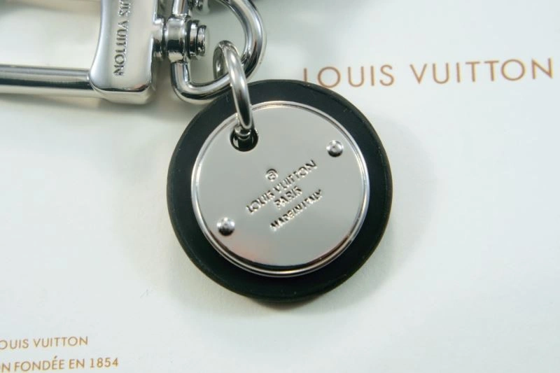 Louis Vuitton Keychains ModernLook 266817