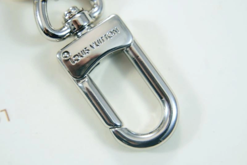 Louis Vuitton Keychains ModernLook 266817
