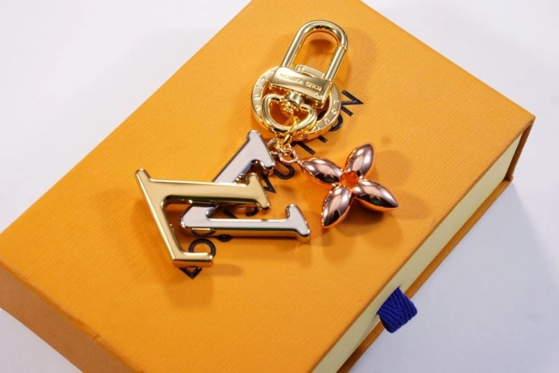 Louis Vuitton Keychains Resilient 266782